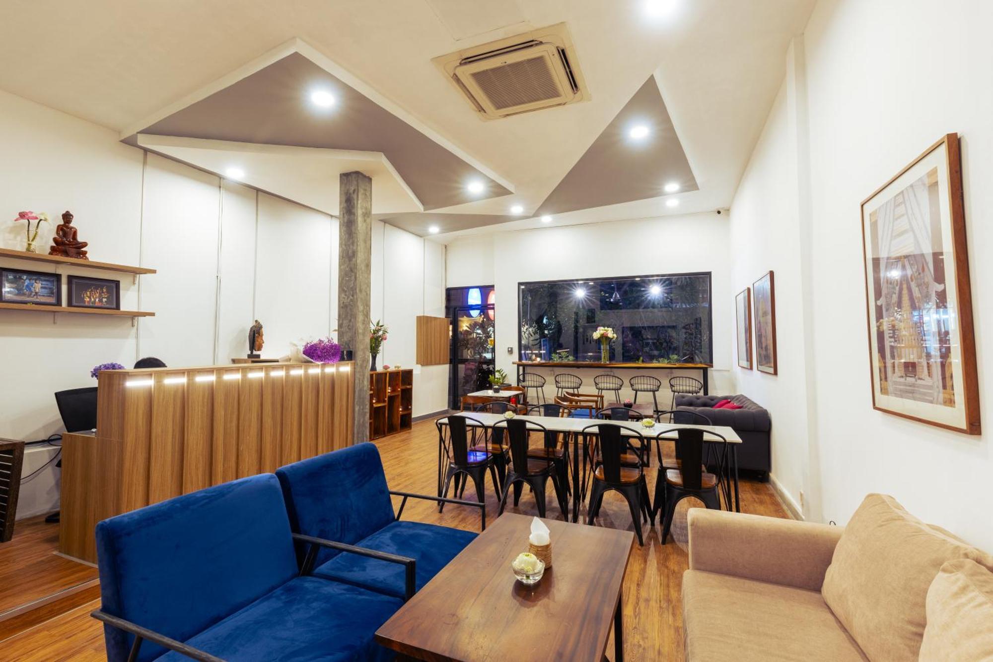 Suite Home Boutique Hotel Phnom Penh Exterior photo